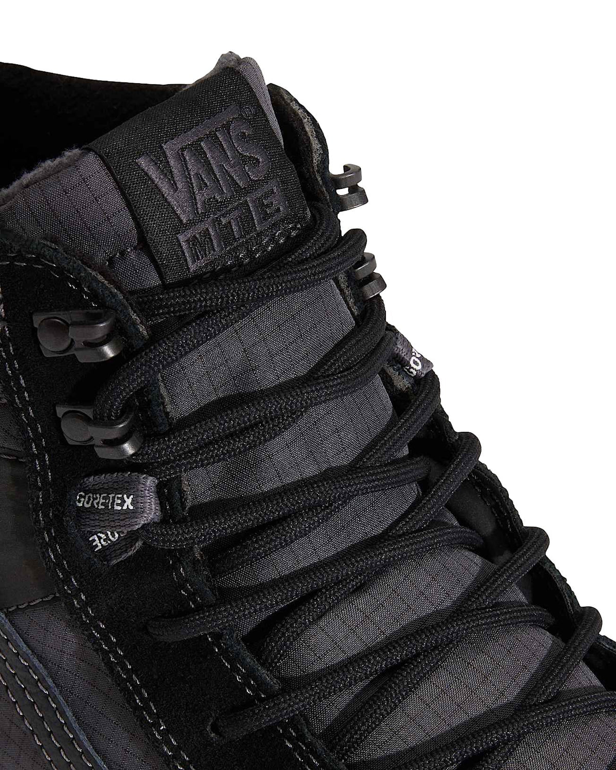 Vans Sk8-Hi GORE-TEX Insulated Shoes - The Skateboard Shop